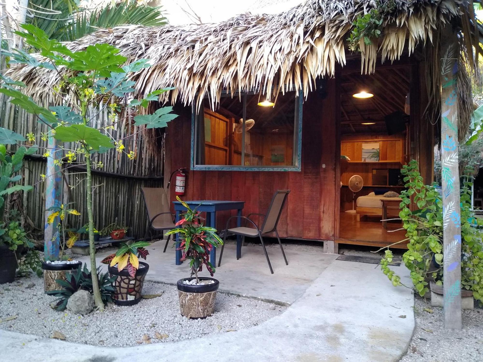 Hotel & Suites Oasis Bacalar Exterior photo